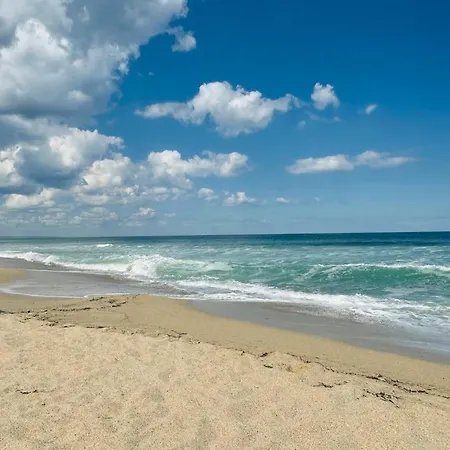 Kiwi Gardens Byala (Varna)